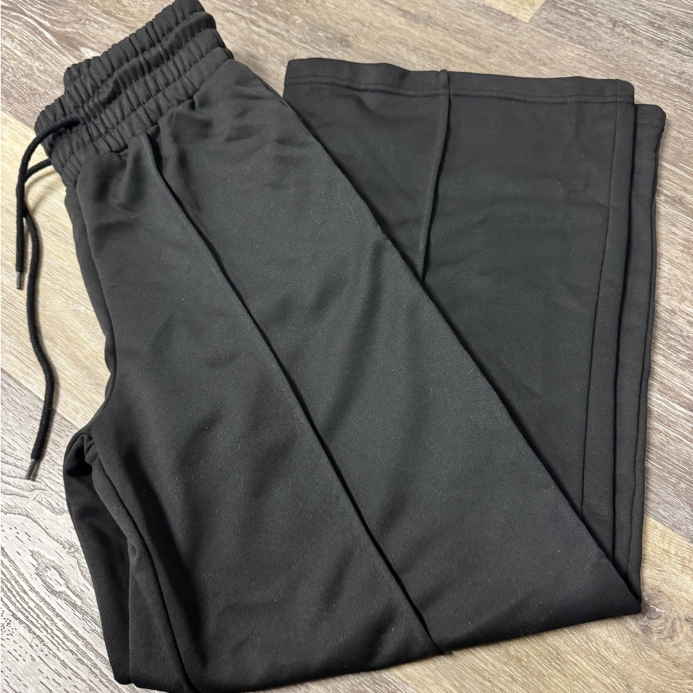 Women’s Black Sweat Pants